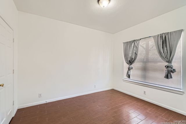 4105 ST CHARLES BAY, San Antonio, TX 78229