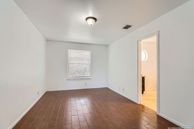 4105 ST CHARLES BAY, San Antonio, TX 78229