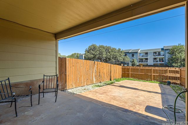 4105 ST CHARLES BAY, San Antonio, TX 78229