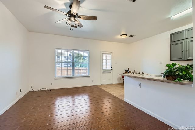 4105 ST CHARLES BAY, San Antonio, TX 78229