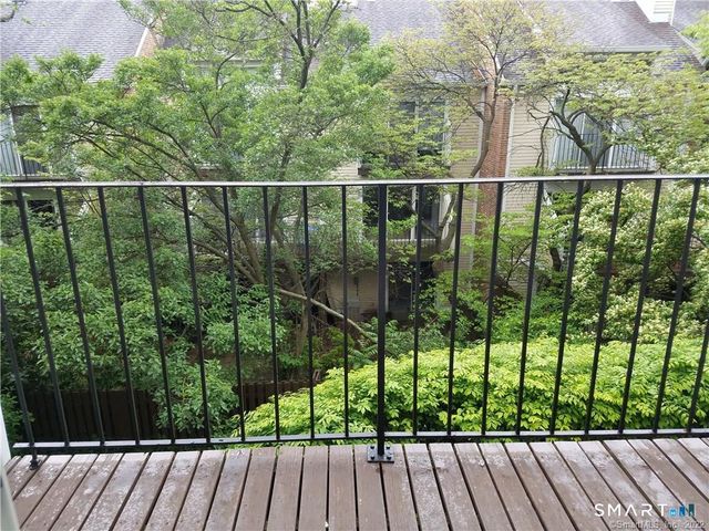 83 Highland Road 83, Stamford, CT 06902