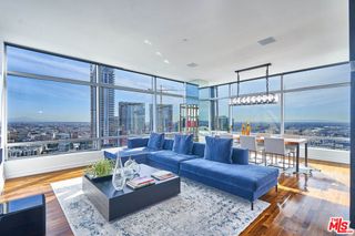 900 W Olympic Boulevard 34A, Los Angeles, CA 90015