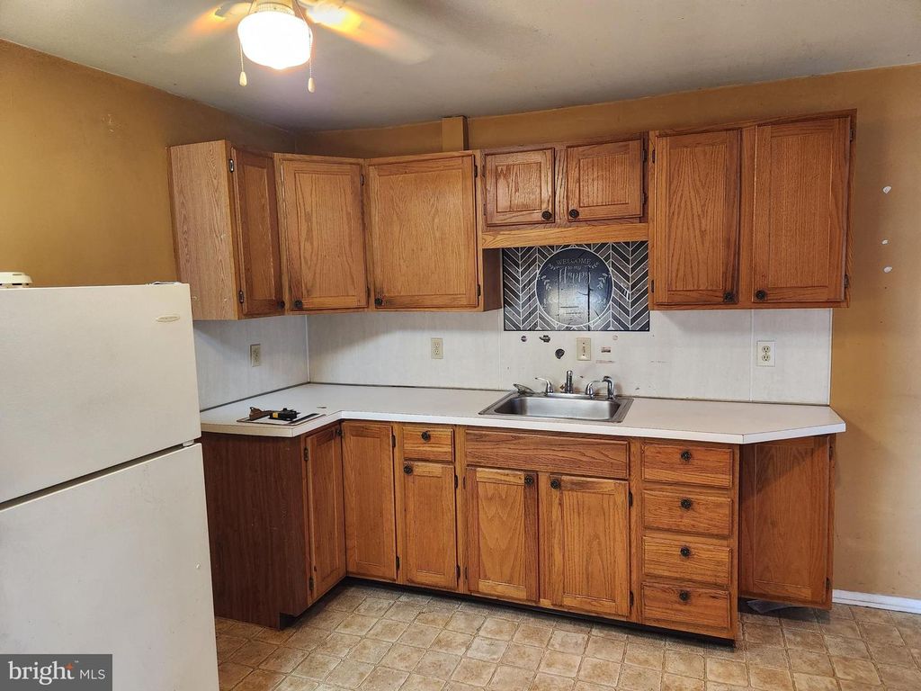 49 S 3RD ST, Wrightsville, PA 17368