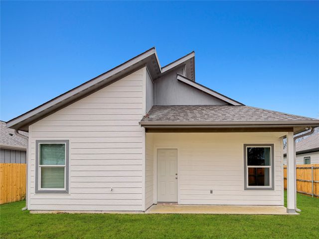 823 Edgar Street, Greenville, TX 75401