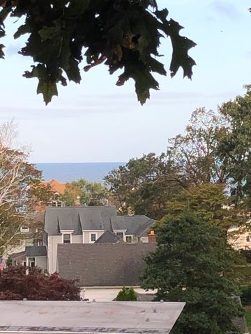 37 8th Avenue, Milford, CT 06460