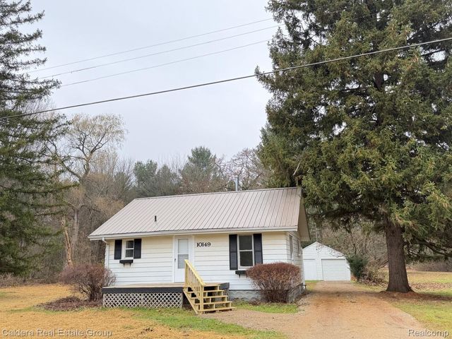 10149 Seymour Road, Montrose, MI 48457