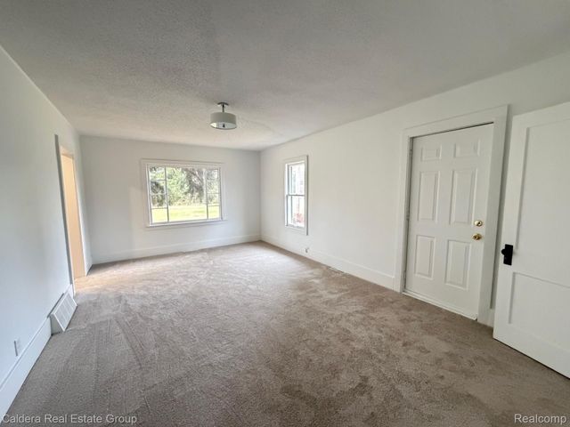 10149 Seymour Road, Montrose, MI 48457