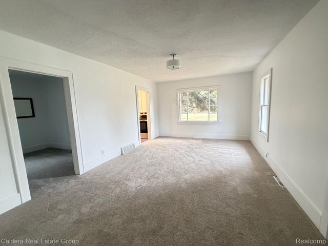 10149 Seymour Road, Montrose, MI 48457