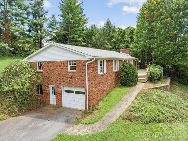 42 Sheppard Drive, Asheville, NC 28806