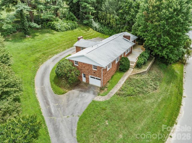 42 Sheppard Drive, Asheville, NC 28806