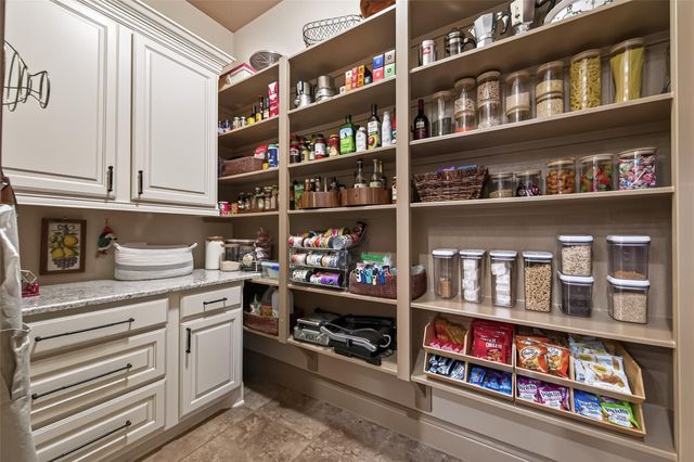 27107 W Balsam Fir Circle, Spring, TX 77386