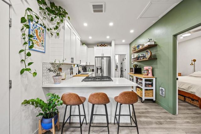 1936 Howard Ave, San Diego, CA 92104