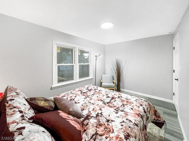 208 Fayette Ave, Wayne Twp., NJ 07470