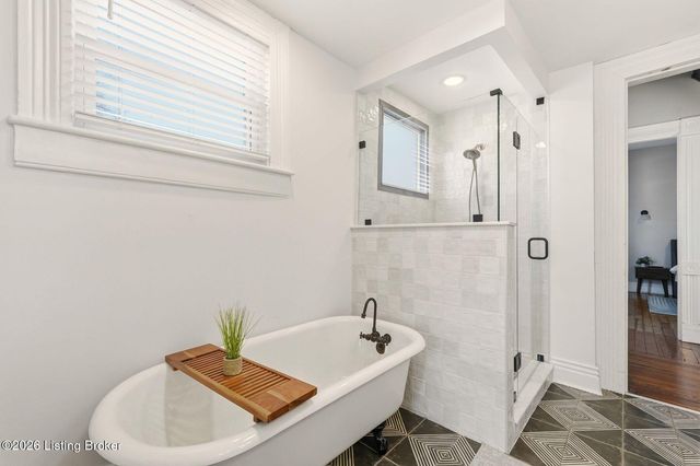 4556 S 3rd St, Louisville, KY 40214