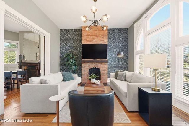 4556 S 3rd St, Louisville, KY 40214