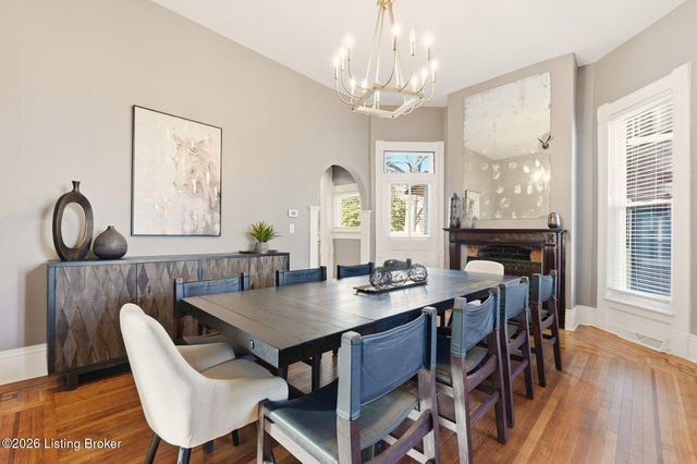 4556 S 3rd St, Louisville, KY 40214