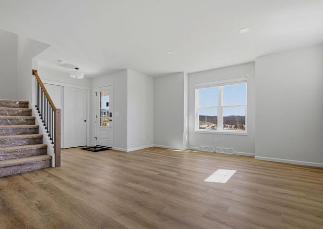 2106 S High Point Road, Madison, WI 53719