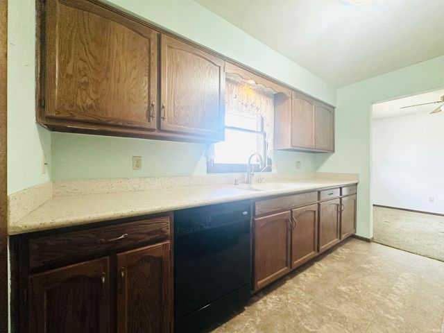 60979 Myrtle Road, South Bend, IN 46614