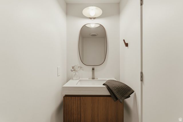 3459 S CRESTWOOD DR, Salt Lake City, UT 84109