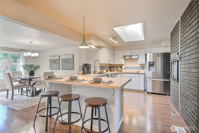 31451 7th PL SW, Federal Way, WA 98023