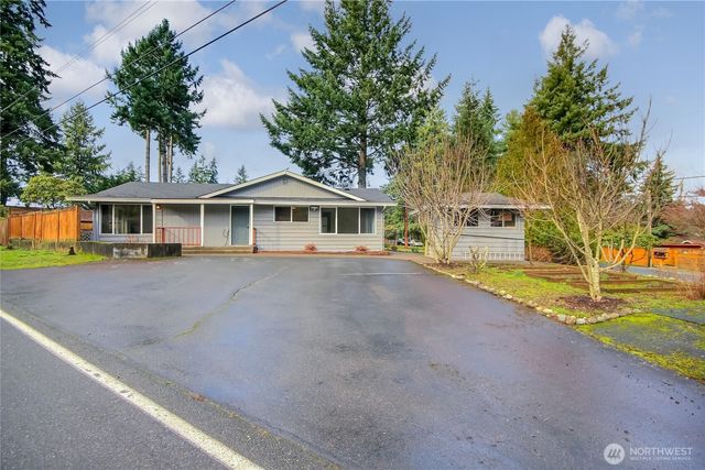 31451 7th PL SW, Federal Way, WA 98023