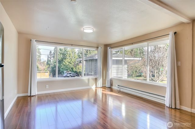 31451 7th PL SW, Federal Way, WA 98023