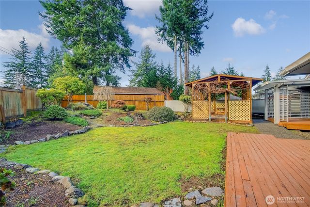 31451 7th PL SW, Federal Way, WA 98023