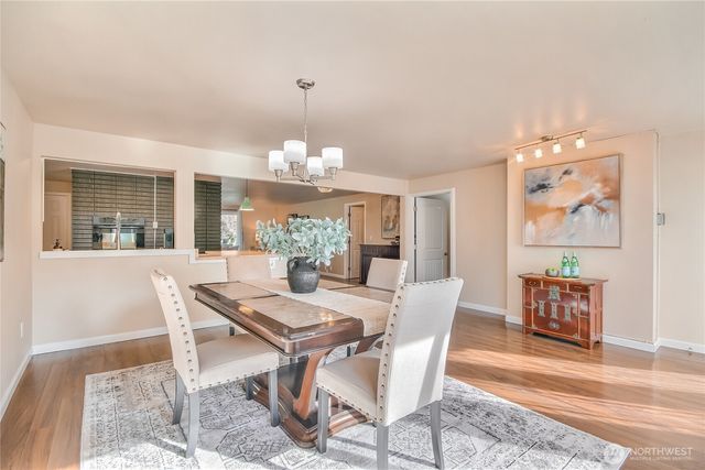 31451 7th PL SW, Federal Way, WA 98023