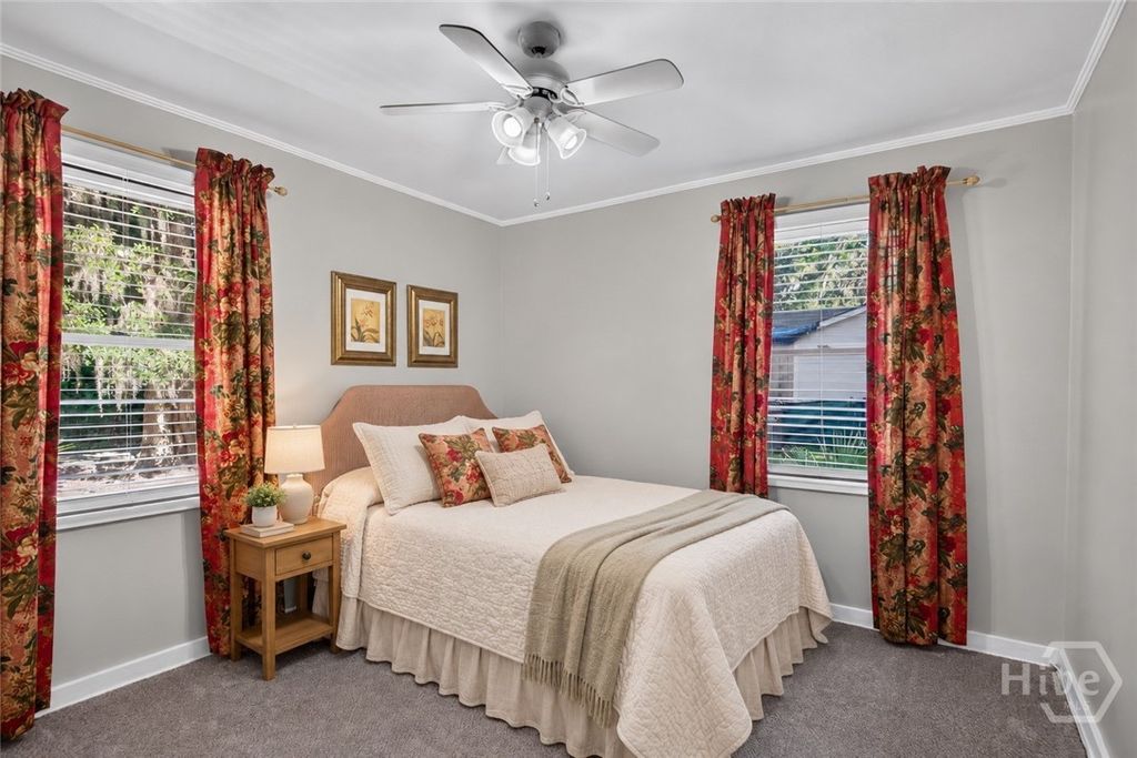 Image 18 of property listing at 5 Lansing Avenue, Savannah, GA 31406
