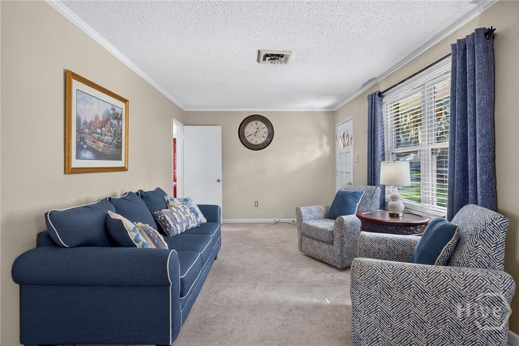Image 31 of property listing at 5 Lansing Avenue, Savannah, GA 31406