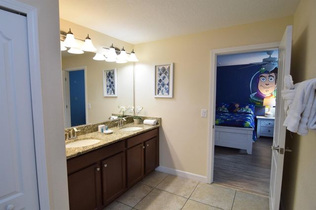 1402 MOON VALLEY DRIVE, Davenport, FL 33896