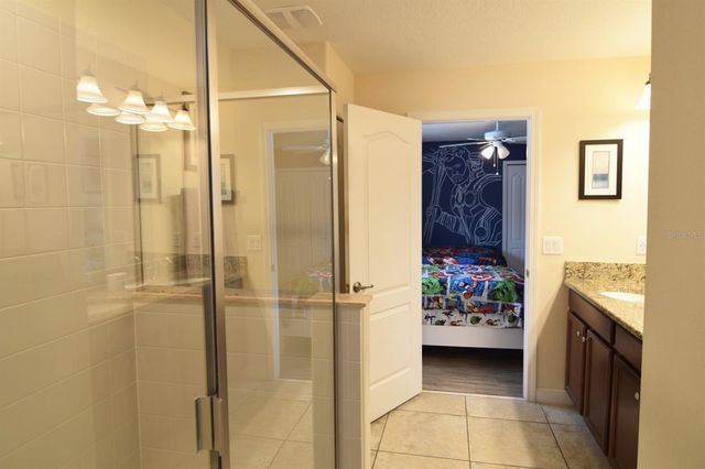 1402 MOON VALLEY DRIVE, Davenport, FL 33896