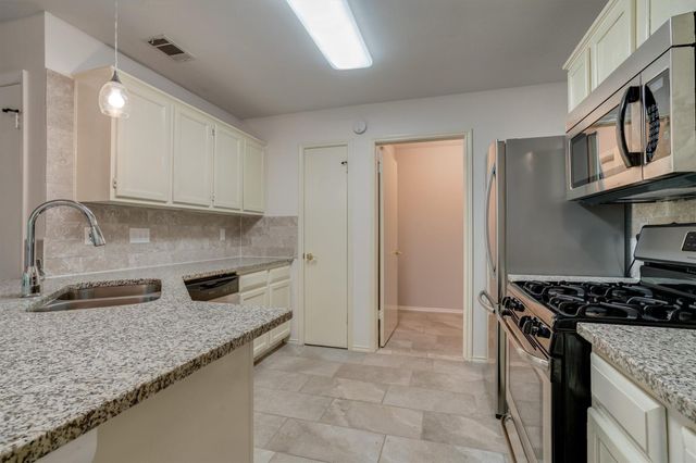 13030 Staton DR, Austin, TX 78727