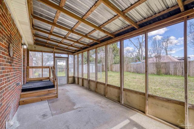 3844 Stefani Rd, Cantonment, FL 32533