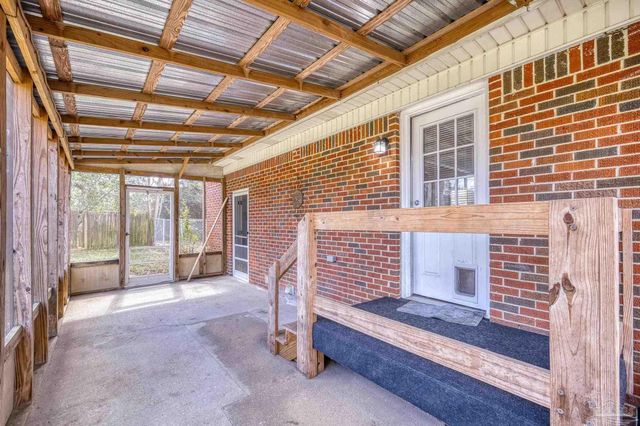 3844 Stefani Rd, Cantonment, FL 32533