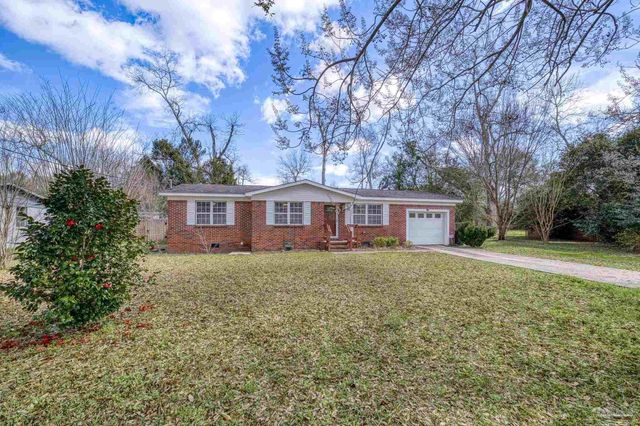 3844 Stefani Rd, Cantonment, FL 32533