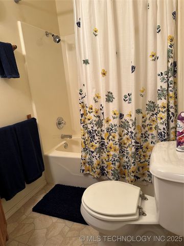 32340 S Skyline Drive, Cookson, OK 74427