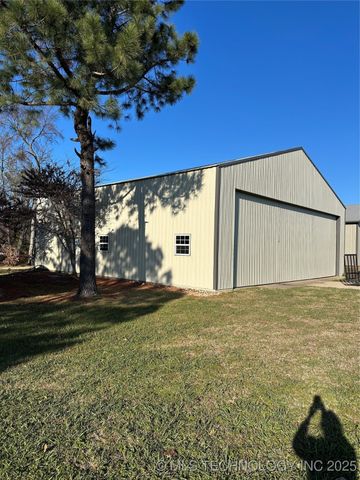 32340 S Skyline Drive, Cookson, OK 74427