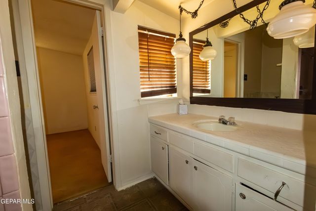 5728 DEVON Avenue, El Paso, TX 79924