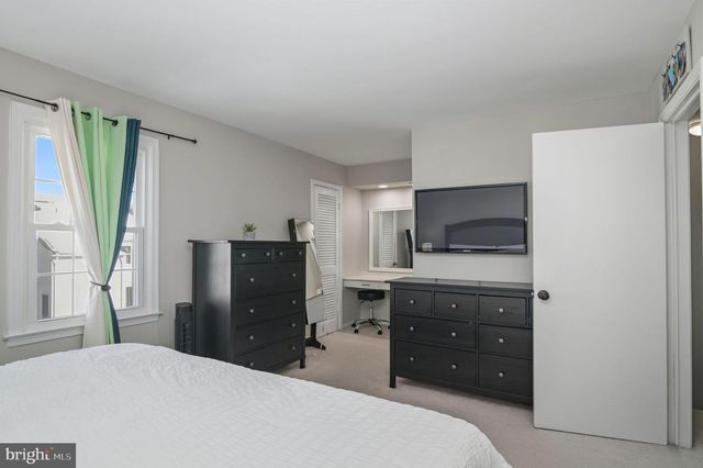 1032-B MARGATE CT, Sterling, VA 20164