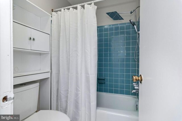 1032-B MARGATE CT, Sterling, VA 20164