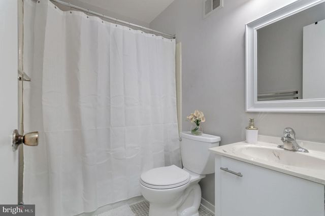 1032-B MARGATE CT, Sterling, VA 20164