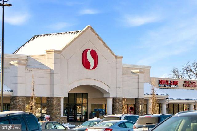 1032-B MARGATE CT, Sterling, VA 20164