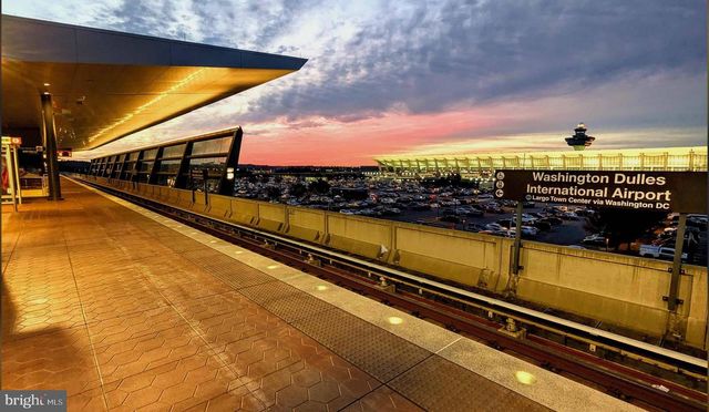 1032-B MARGATE CT, Sterling, VA 20164