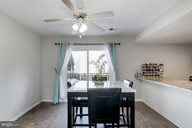 1032-B MARGATE CT, Sterling, VA 20164