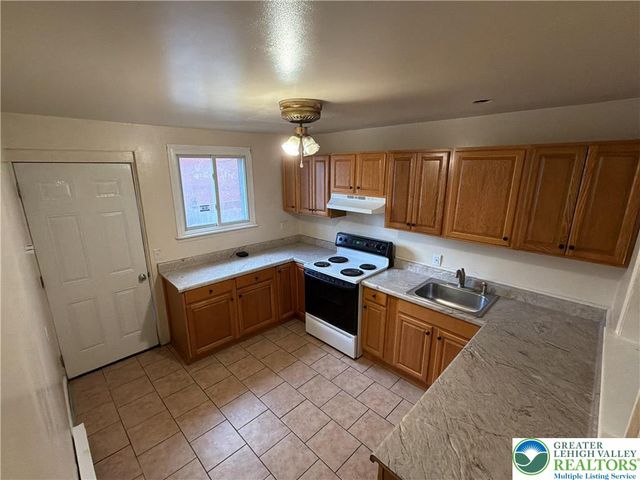 968 West Tilghman Street, Allentown City, PA 18102