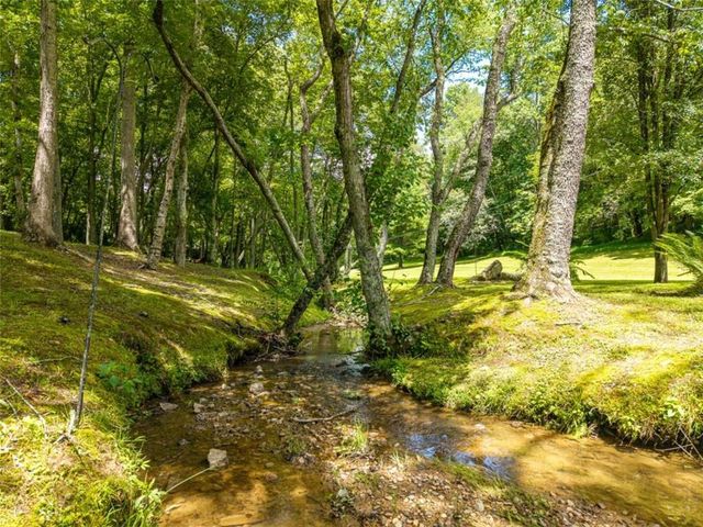 28 Wood Lane, Blue Ridge, GA 30513