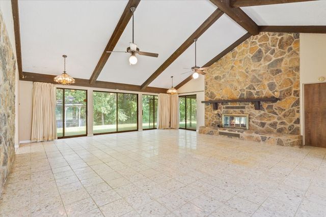 1487 Middleton Road, Mart, TX 76664