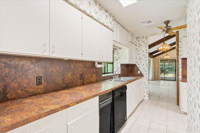 1487 Middleton Road, Mart, TX 76664