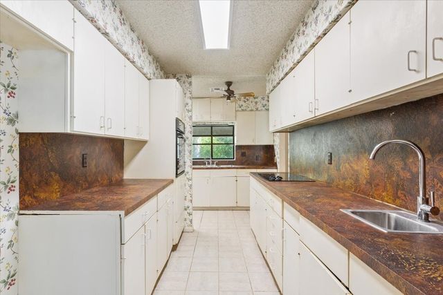 1487 Middleton Road, Mart, TX 76664